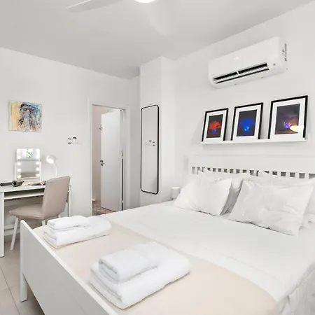 Foivi Boutique Coastal Retreat Appartamento Larnaca